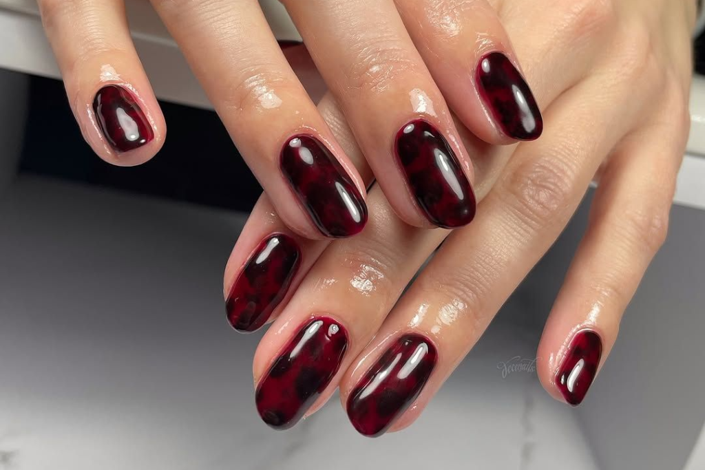 25 Short Nail Ideas That Show Style Doesn’t Need Length
