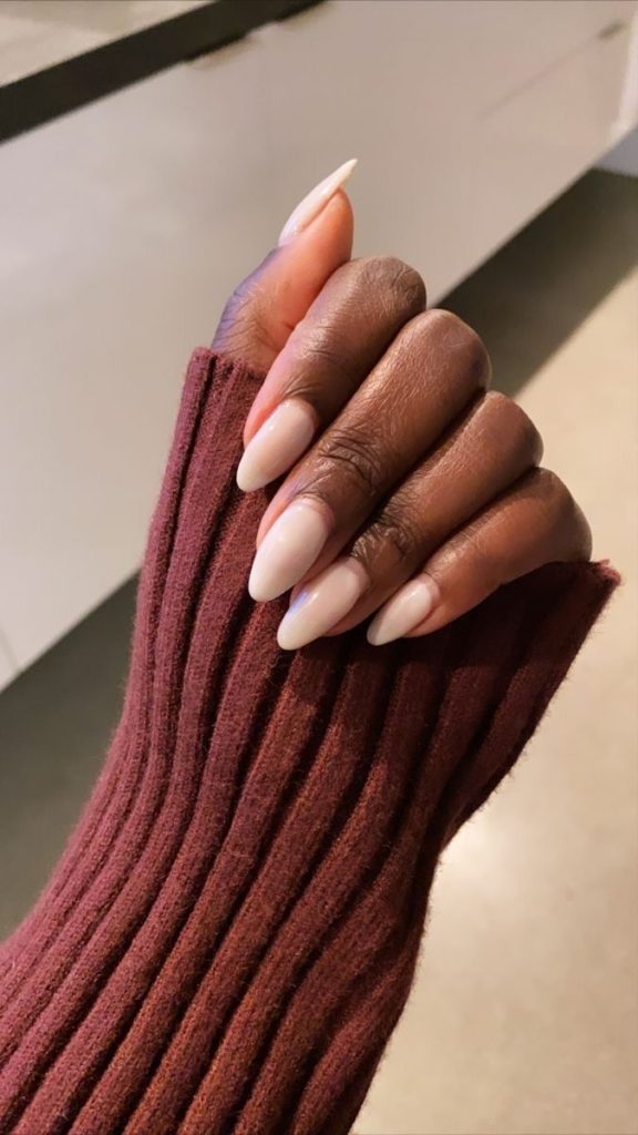 Cream Nude Nails