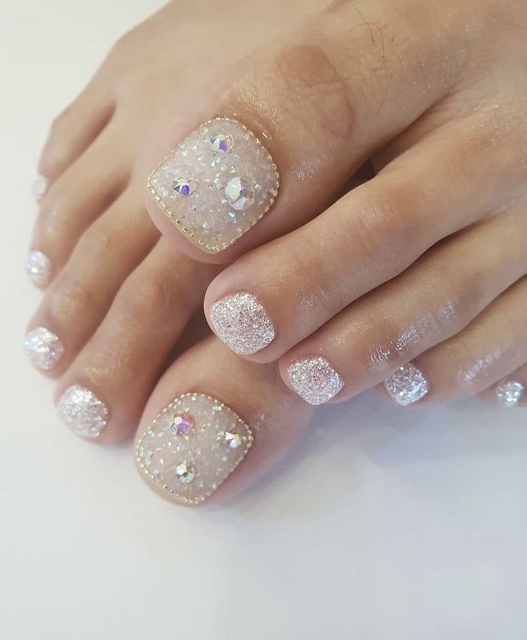 Gemstone Toe Nail Design for a Luxurious Finish