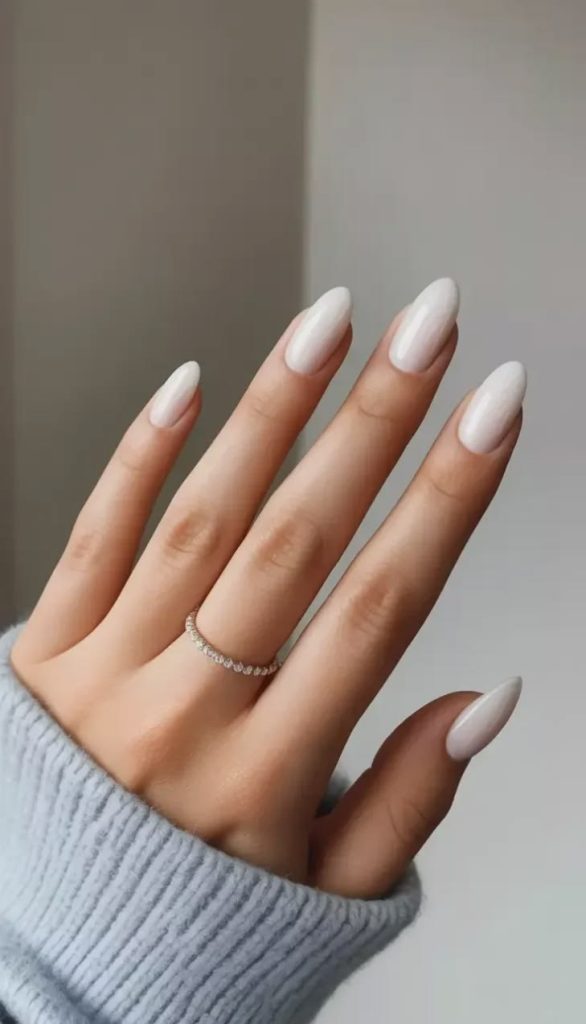 Milky Chrome Glow Nails