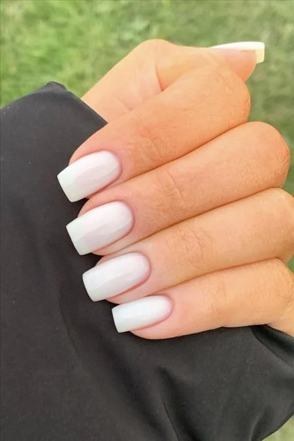 Soft Classic Milky White Nails