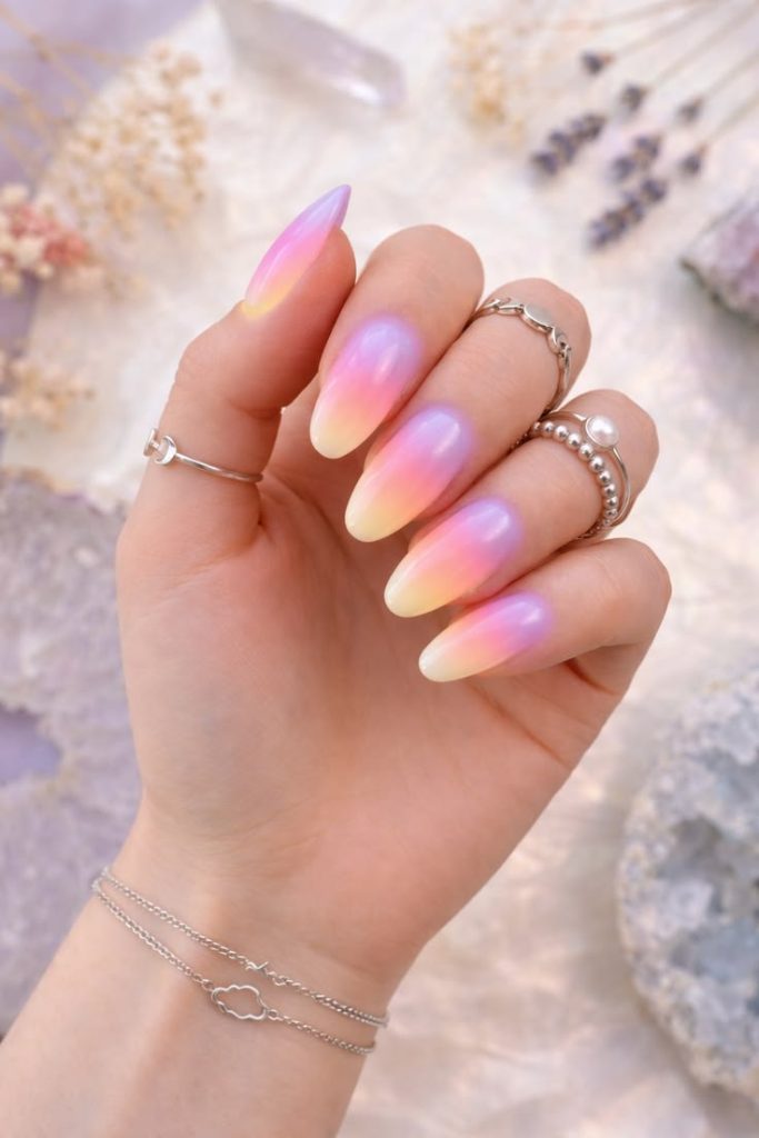 Soft Glow Aura Nails