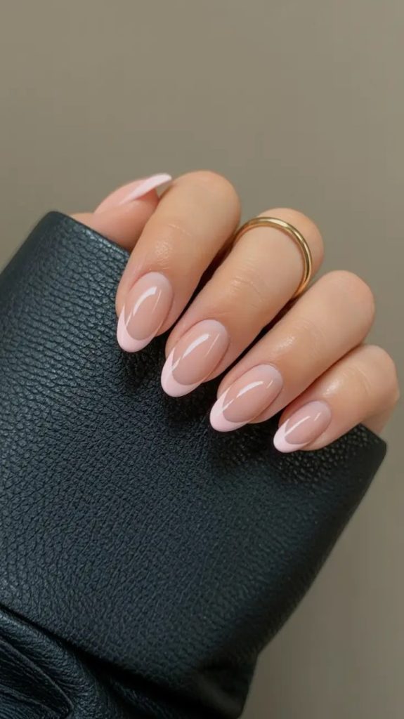 Soft Pink French Tip Short Nails